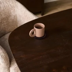 Eettafel Martin Deens ovaal Walnoot Zand poot 240cm