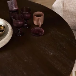 Eettafel Martin rond Walnoot Zand poot 110cm