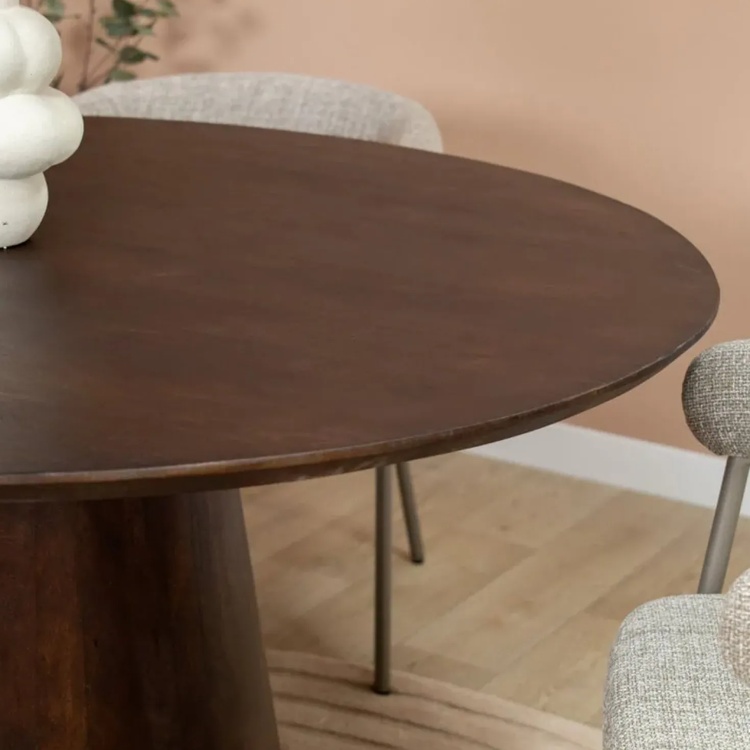Lin Eettafel rond Espresso 130cm